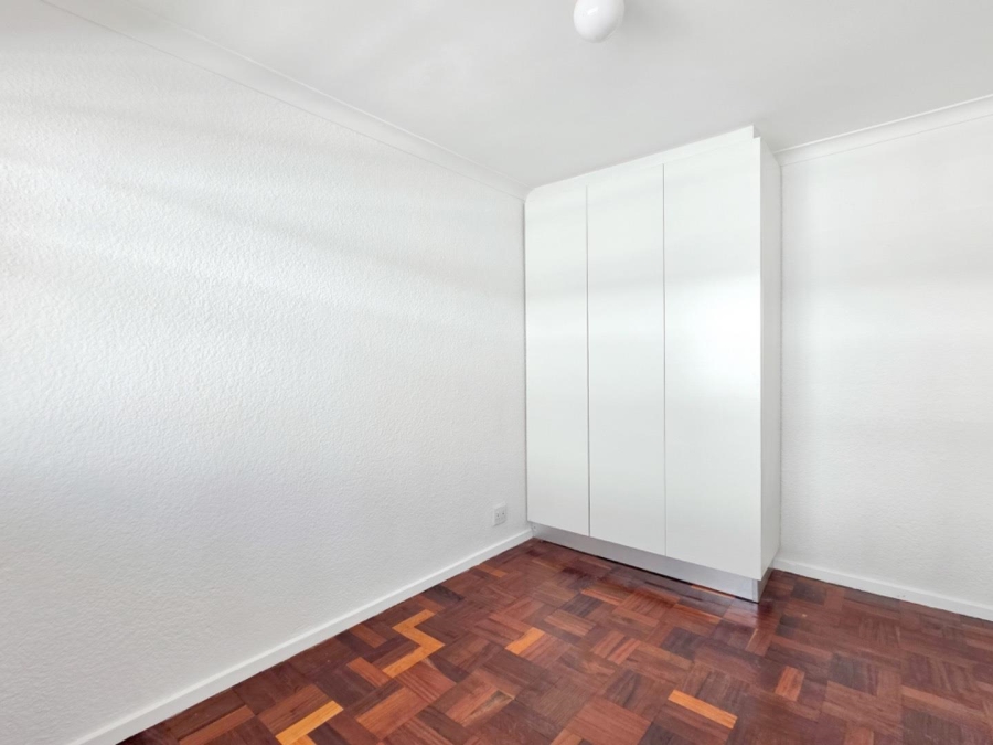 To Let 2 Bedroom Property for Rent in Three Anchor Bay Western Cape